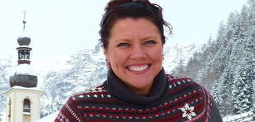 Christina Ernst travel agent